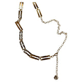 Cinto de metal con figuras rectangular